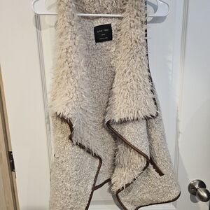 Love Tree Boho Chic Cream and Brown Faux Fur Vest With Leather Trim Size Small